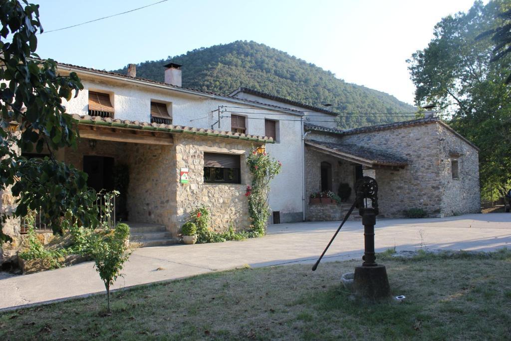 Can Carreras Albanya Exterior photo